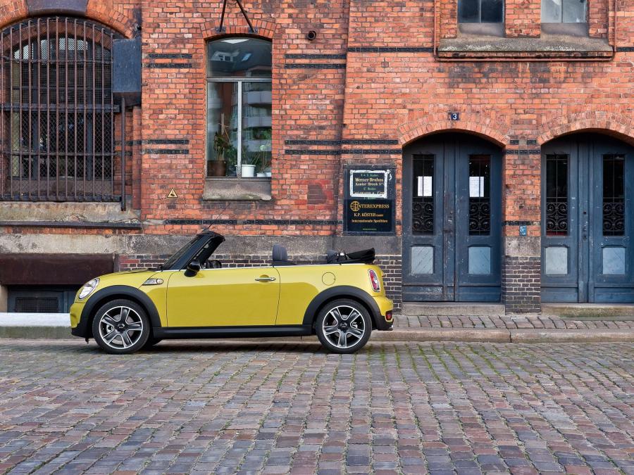  Mini Cooper S Cabrio 2009 года  (фото 38 из 130)